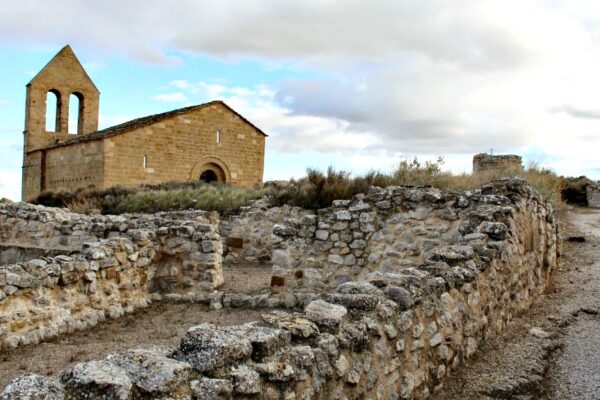 Recinto amurallado de Rada