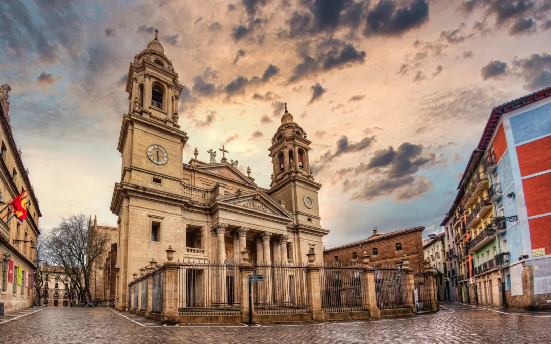 Historia, cultura y gastronomía en la capital de la verdura